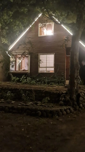 Venta De Gran Complejo De Cabañas En Centro De Pucon