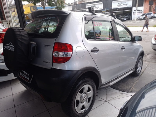 Imagem 13 de 15 de Volkswagen Crossfox 1.6 Total Flex 2007 / 2008