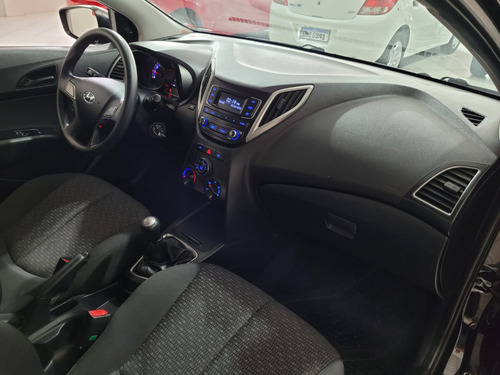 Hyundai HB20 1.0 UNIQUE 12V FLEX 4P MANUAL