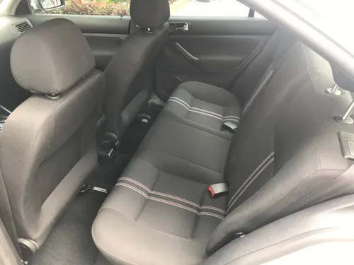 Jetta Clásico Trendline 2015. 2.0 Lts.