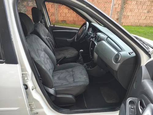 Renault Logan 1.6 Dynamique