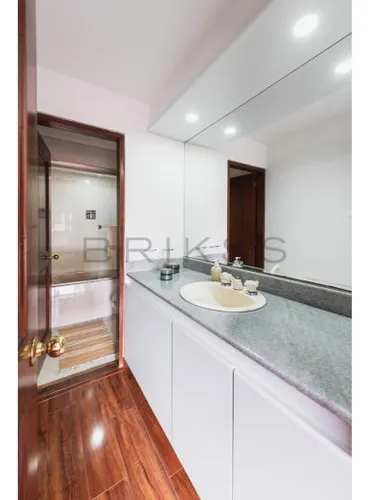 Apartamento En Arriendo En Chiconavarra. Cod A1595