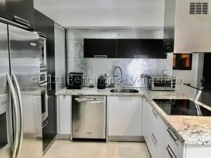 Imagen 4 de 12 de Apto En Venta Naranjos De Las Mercedes 22-3168 Odette 0414 2417498