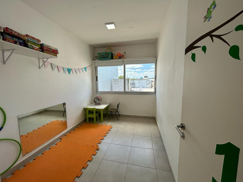 Oficina En Venta Con Renta - Edificio Polo I