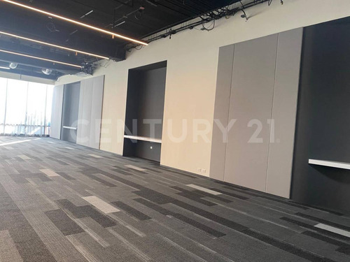 Renta De Oficina En Torre Elementa Zona Lomas De Angelopolis