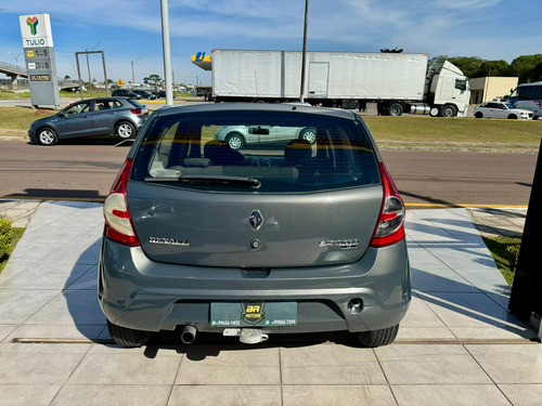 Renault Sandero 1.6 Expression Hi-torque 5p