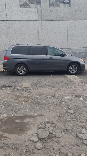 Honda Odyssey 3.5 Touring Minivan Cd Qc Dvd At