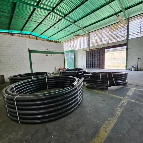 Grey Zuloaga Y Javier Philip Inzitu Realtors Venden Fabrica De Mangueras De Riego Agricolas En Zona Industrial Michelena Valencia Carabobo Venezuela