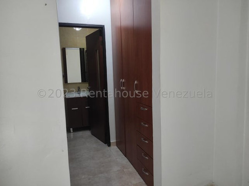 Imagen 2 de 20 de Apartamento En La Urb La Pradera. Av. Intercomunal Maracay Turmero 23- 20568 Y.a