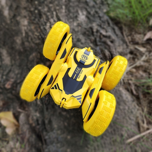 Imagen 4 de 6 de Rc Car Remote Control Stunt Car 4wd 2.4ghz Remote Control