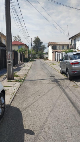 Se Vende Casa 3d+1b A Cuadras Del Metro Lo Valledor Pac