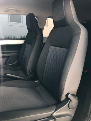 Imagen 3 de 7 de Volkswagen Up Take Aa 1.0 Mpi - 2017 - Blanco