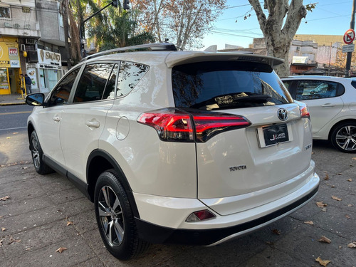 Toyota RAV4 2.0 Vx