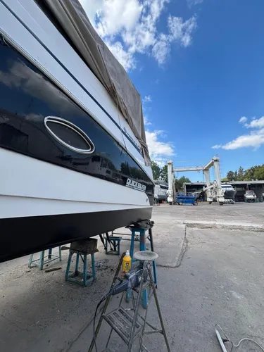 Quicksilver 2700 ( Motor Mercruiser 350 ) Impecable Estado!