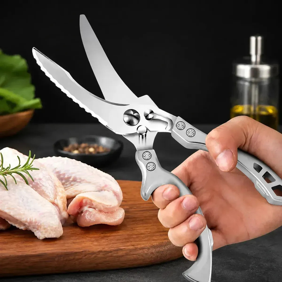 Tesoura Profissional De Cozinha Cortar Frango Descama Peixes Ave Ergonômico Aço Inoxidável Multifuncional Prateado