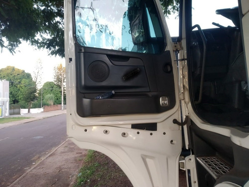 Volvo Fh 440 Ano 2010 6x2 Com Redução Nos Cubos