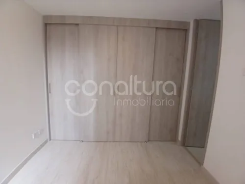 Apartamento En Arriendo San Diego 472-6239