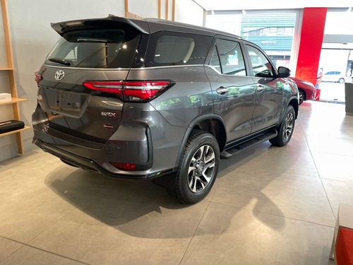Toyota SW4 2.8 Srx 204Cv 4X4 7As At