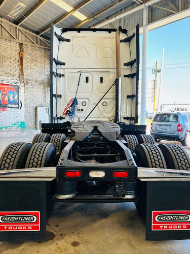 Freightliner Cascadia 2021 Con 3 Meses De Garantia