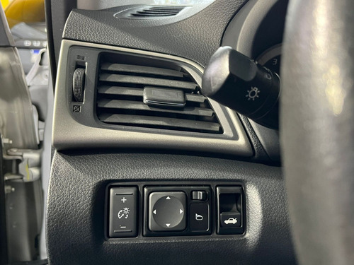 Imagem 19 de 25 de Sentra 2.0 Sv Flexstart Automático! 54.000 Km!