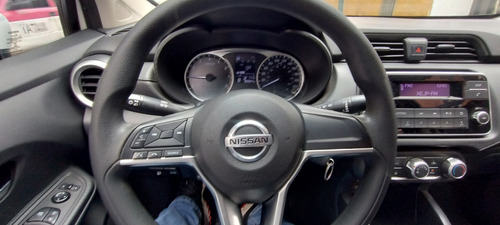 Nissan Versa 1.6 Advance Cvt
