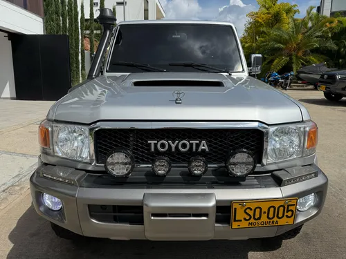 Toyota Land Cruiser Vdj76 Lx 2022 Diesel V8 Blindada