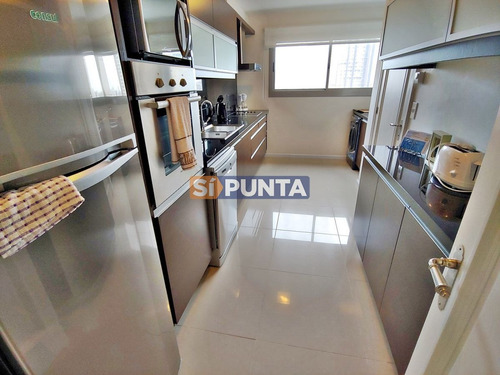 Imagen 8 de 21 de Punta Del Este. Imperiale Iii 2 Suites. Vista Al Mar