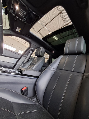 Land Rover Range Rover Velar 2.0 R-dynamic Hse Si4 5p