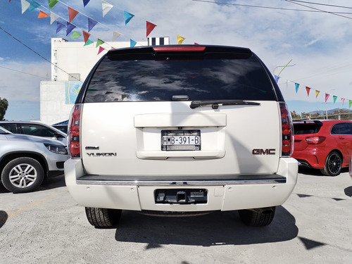 GMC Yukon 6.2 C Denali 403 Hp 4x4 At