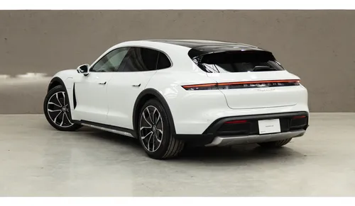 Porsche Taycan 2024