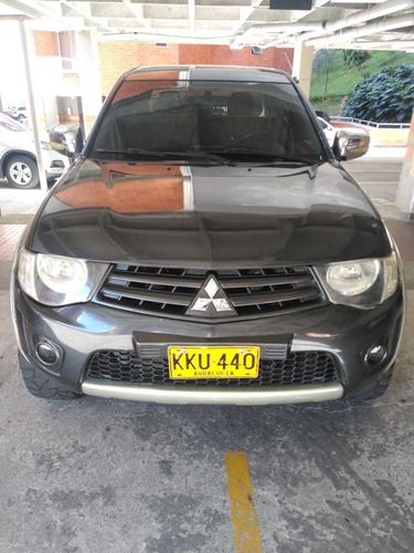 Mitsubishi Sportero 2.5 2011