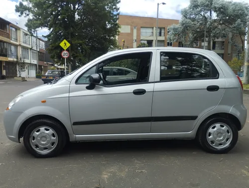 Chevrolet Spark 1.0 Go