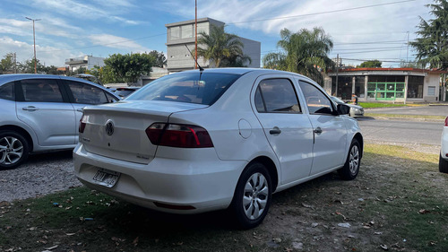 Volkswagen Voyage 1.6 Comfortline 101cv Abcp Abs