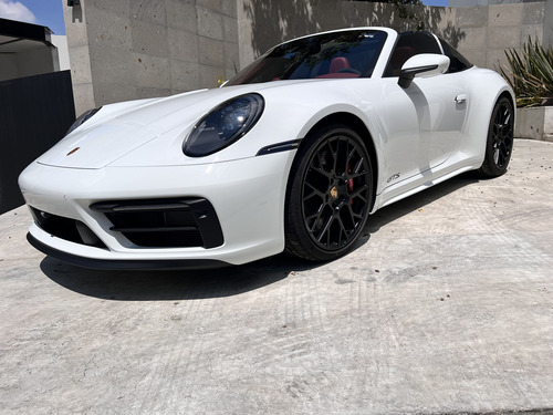 Porsche 911 Targa 4 Gts Pdk
