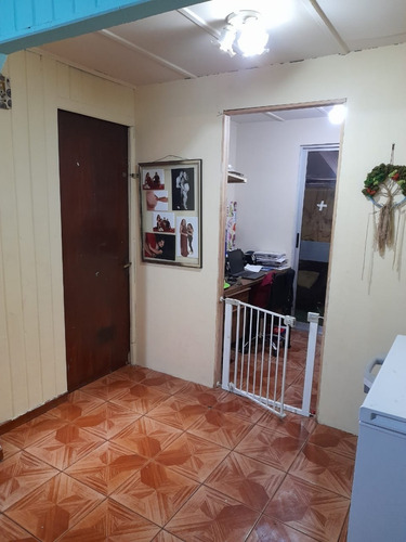 Imagen 5 de 18 de Piso Lo Espejo, Sector Av. Lo Ovalle, Muy Buena Conectividad