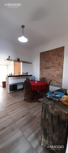 Venta Casa 5 Ambientes El Palomar