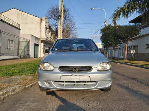 Imagen 14 de 15 de Chevrolet Corsa