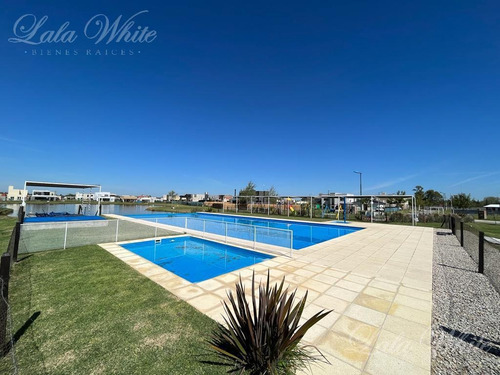 Imagen 19 de 20 de Alquiler Anual/venta - Casa En Laguna Azul