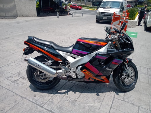 Imagen 6 de 13 de Motocicleta Yamaha Genesis Frz 1000cc 1994 Negra