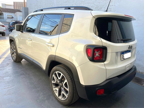 Imagen 4 de 13 de Jeep Renegade 2020 1.8 Longitude At6
