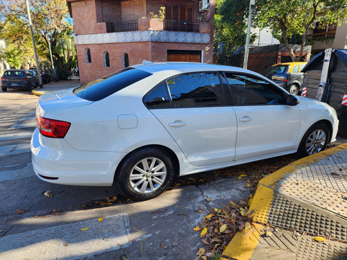 Volkswagen Vento 2.0 Advance 115cv Summer Package