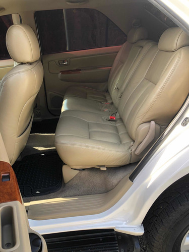 Toyota Fortuner 4x4