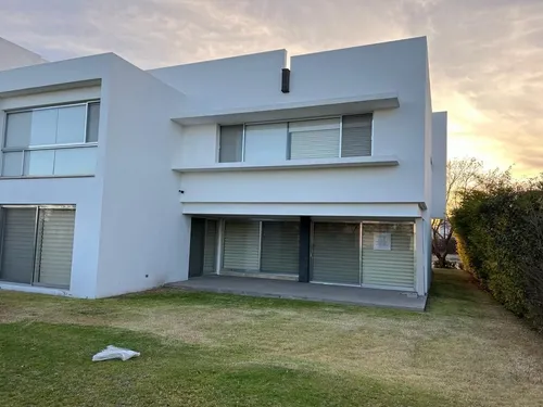 Espectacular Casa En Renta En Querétaro