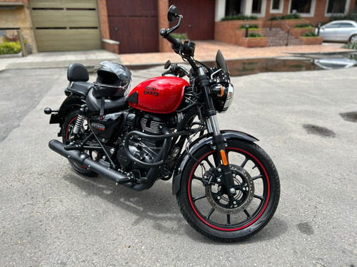 Royal Enfield Meteor 350 Fireball Red 2024