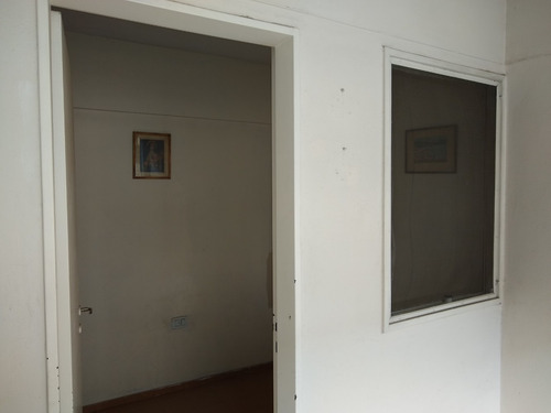Departamento Céntrico De 3 Dormitorios En Venta - Oferta