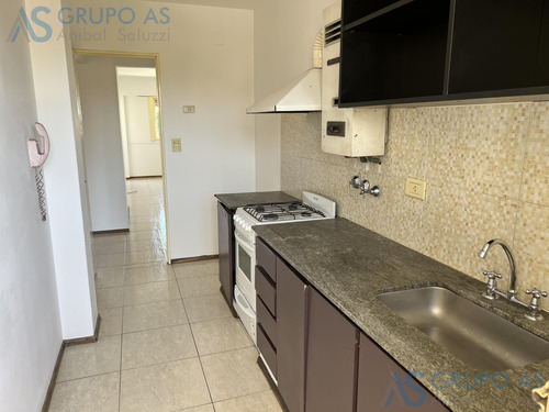 Departamento De 2 Dormitorios - Impecable!!