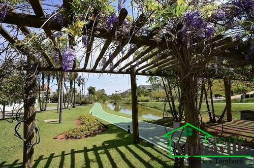 Imagem 11 de 15 de Belíssimo Lote Para Comprar Em Levíssimo Declive: Tamboré 1 - La912