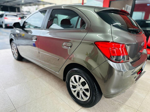 Chevrolet Onix 1.0 Mpfi Ls 8v Flex 4p Manual
