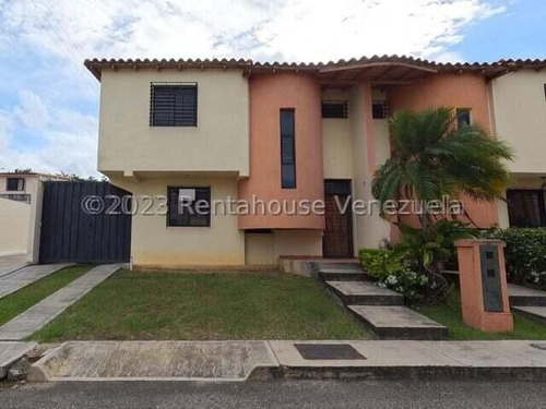 Casa En Venta Parque Choroni Cbaudare Flex 23-32001 Ea