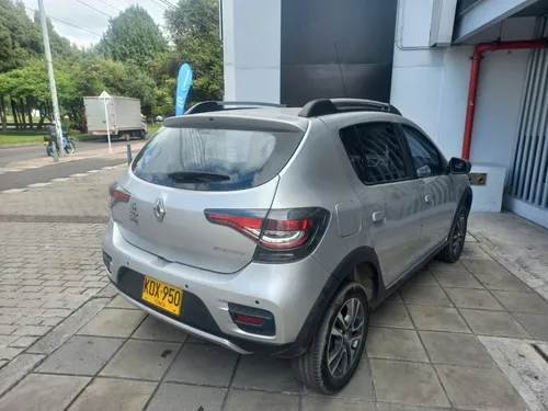 Renault Stepway 1.6 Dynamique / Intens Automática